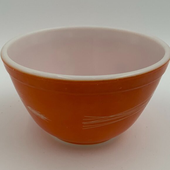 Vintage Pyrex Autumn Wheat Burnt Orange Small Mixing Bowl - Picture 2 of 7
